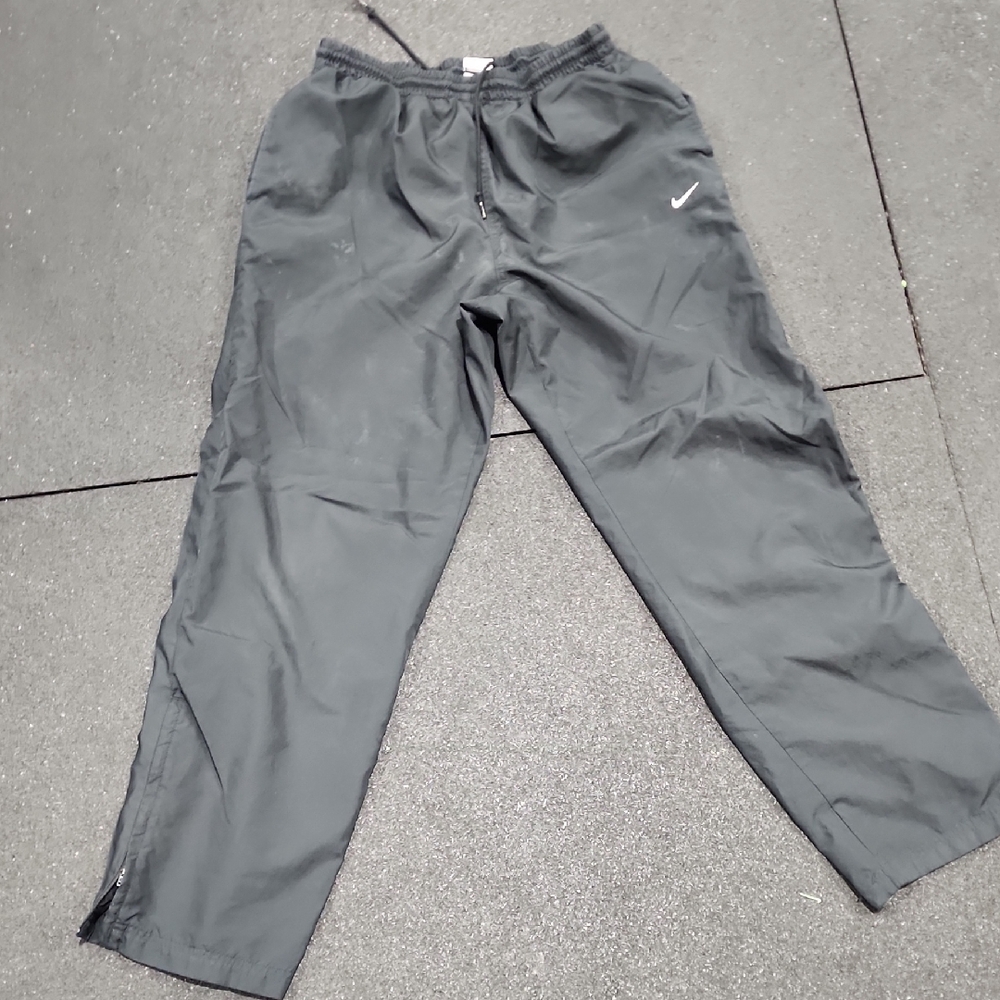 Nike Men's Charcoal Joggers